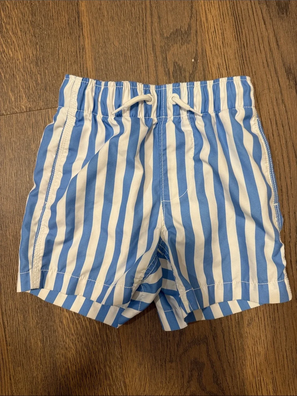 GAP Kids boys swim bundle size S 6/7